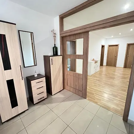 Prázdninový dům Martina House Bešeňová